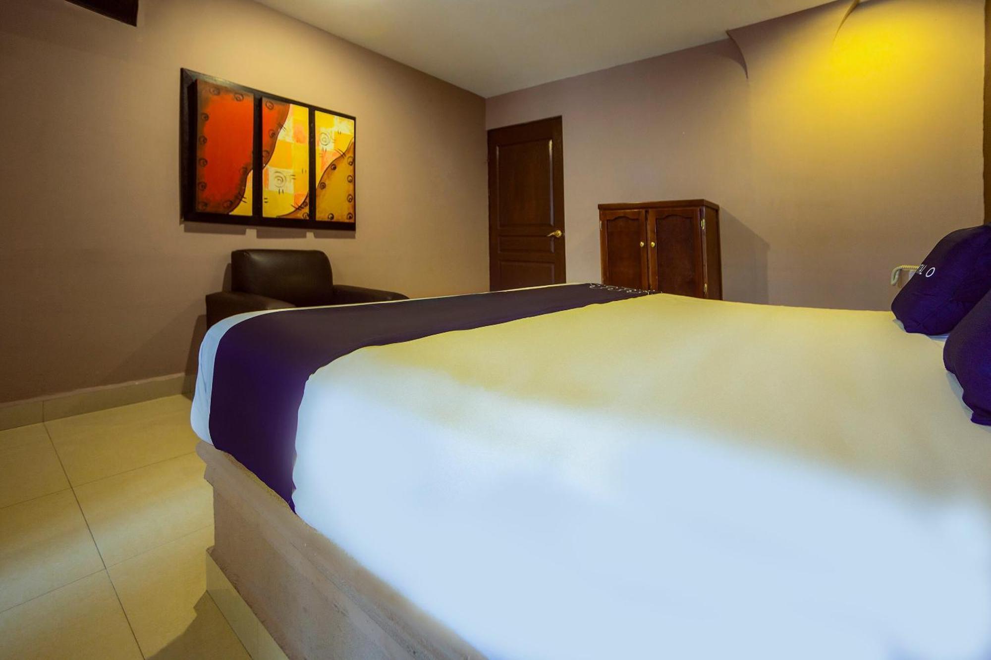 Capital O Hotel Diro, モンテレー エクステリア 写真