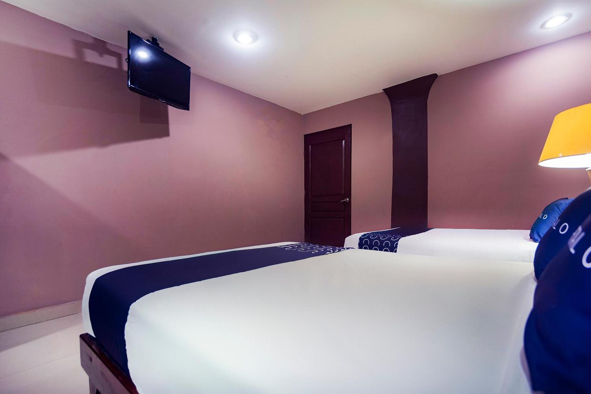 Capital O Hotel Diro, モンテレー エクステリア 写真